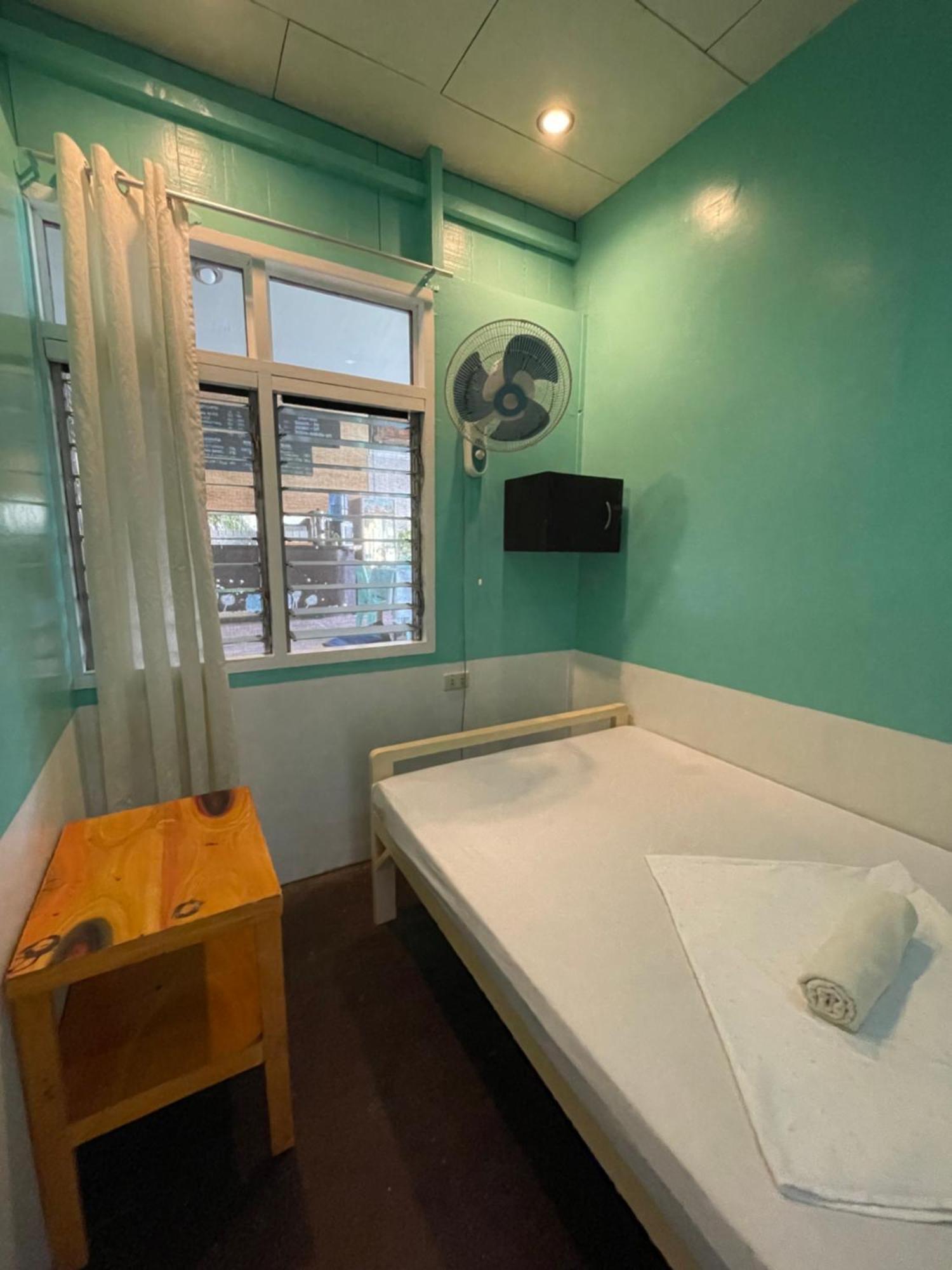 Austrias Guest House Эль-Нидо Экстерьер фото