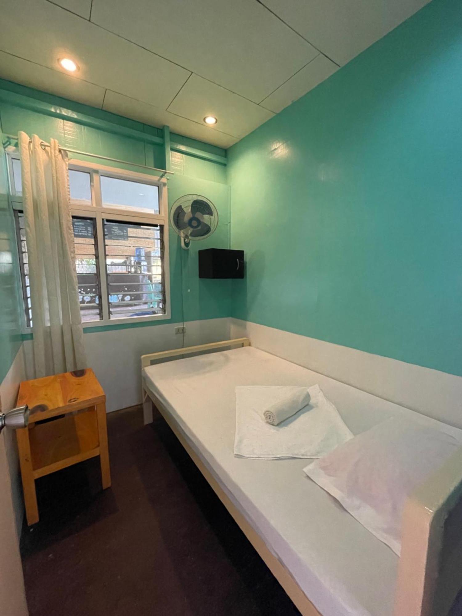 Austrias Guest House Эль-Нидо Экстерьер фото